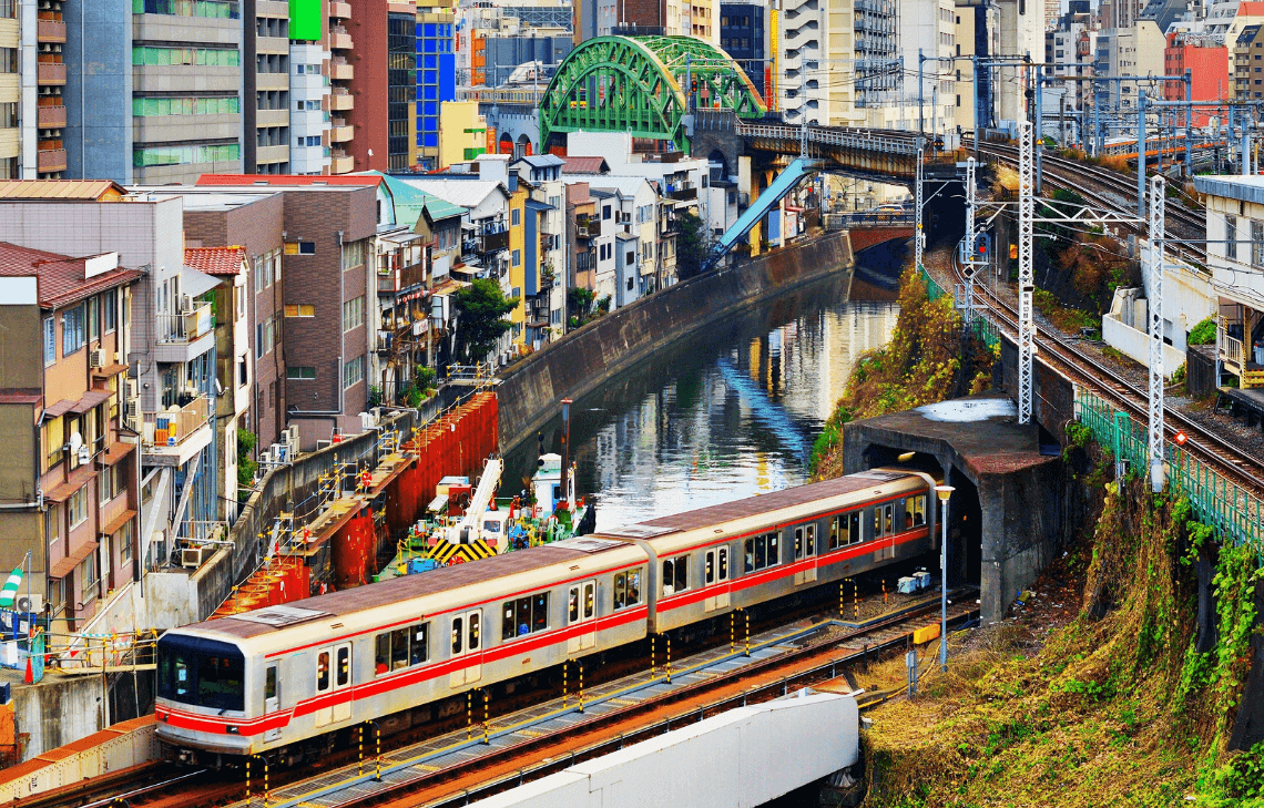 A subway train on the Tokyo Metro Marunouchi line in Tokyo, Japan A subway train on the Tokyo Metro Marunouchi line in Tokyo, Japan