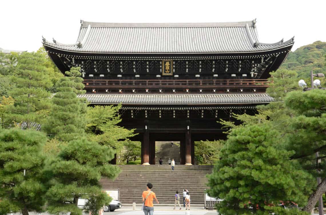 Grand gateway Chion-in temple in Kyoto