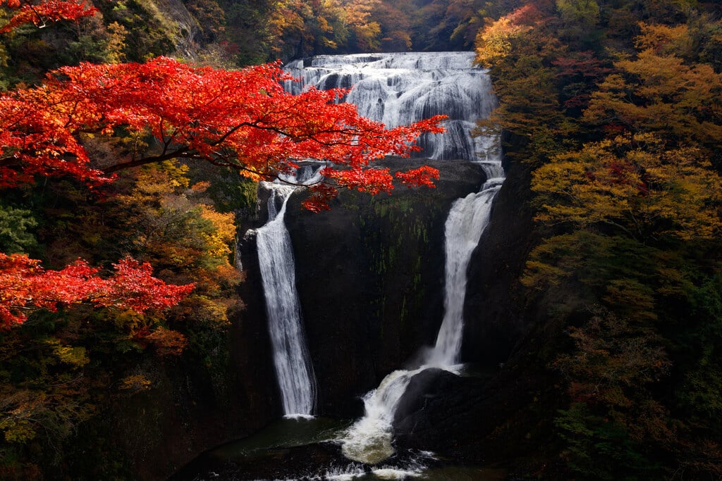 Autumn colors of Fukuroda falls in Ibaraki, Japan