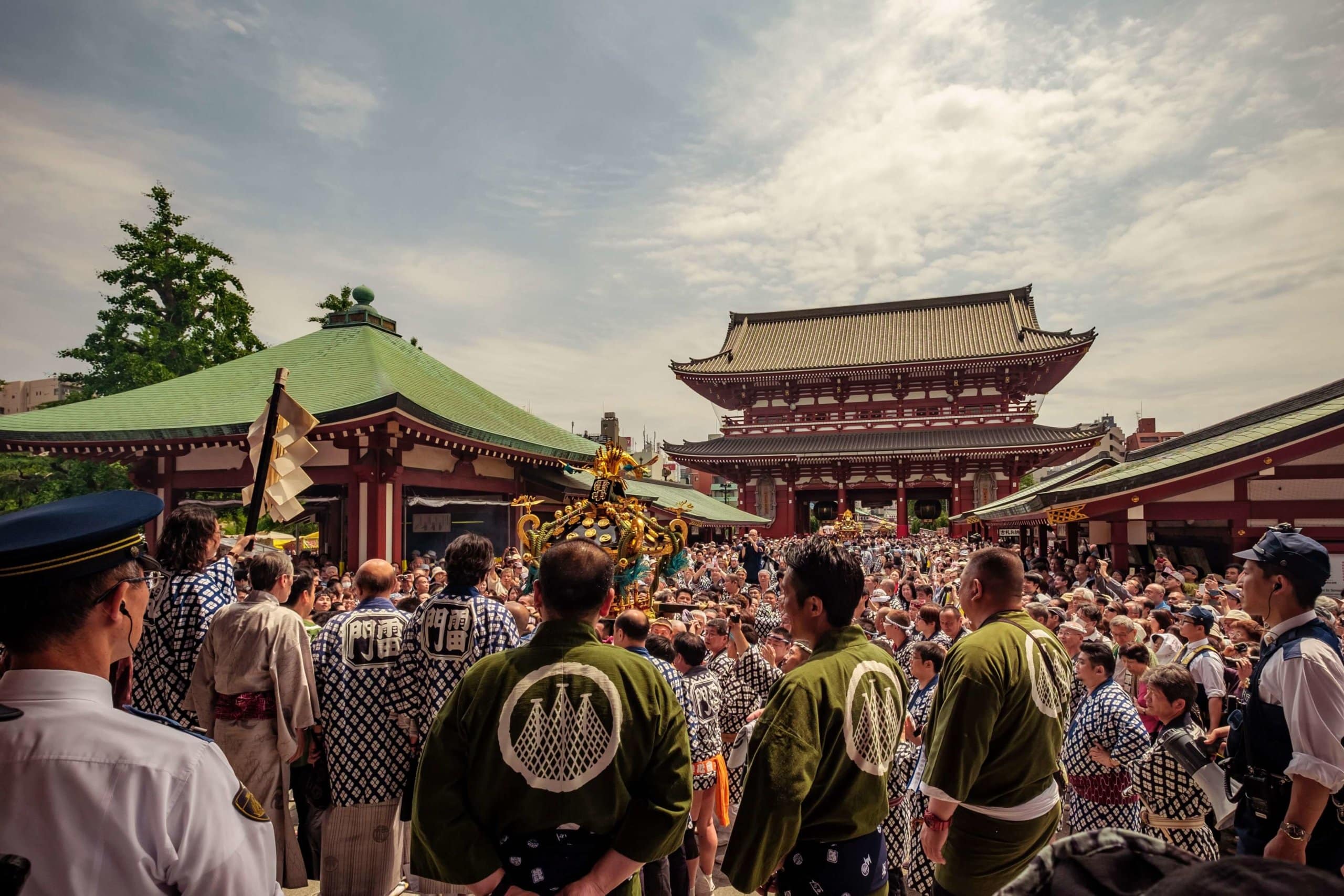 일본 도쿄의 산자 마츠리 축제