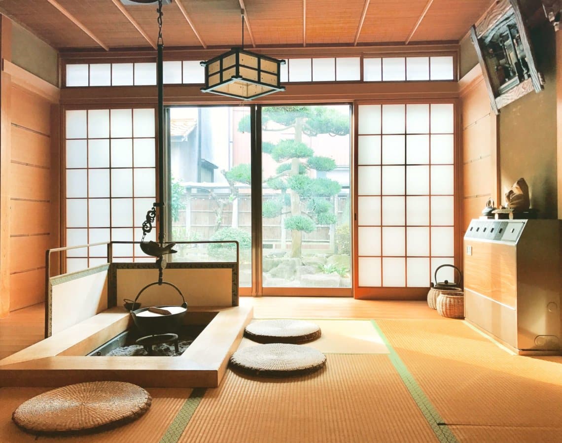 Phòng truyền thống Nhật Bản với chiếu tatami